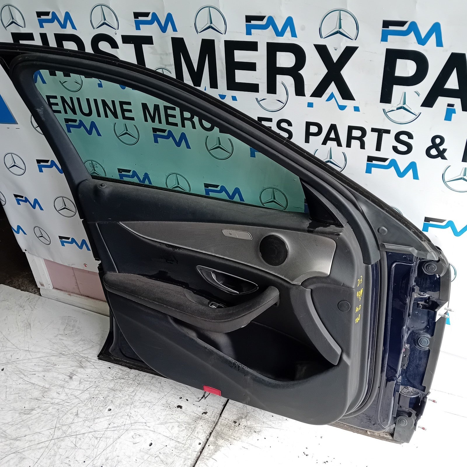 MERCEDES E-CLASS W213 SLN PASSENGER FRONT DOOR NSF BLUE 2016 ON COMPLETE FMD200