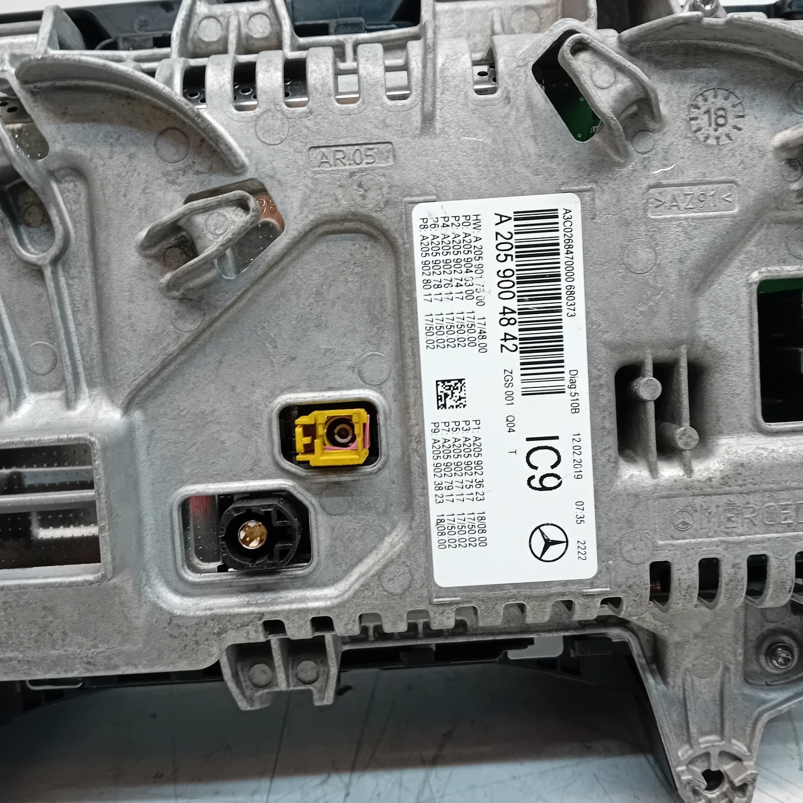 MERCEDES C-CLASS W205 SPEEDOMETER INSTRUMENT CLUSTER BLACK A2059004842 FM001472