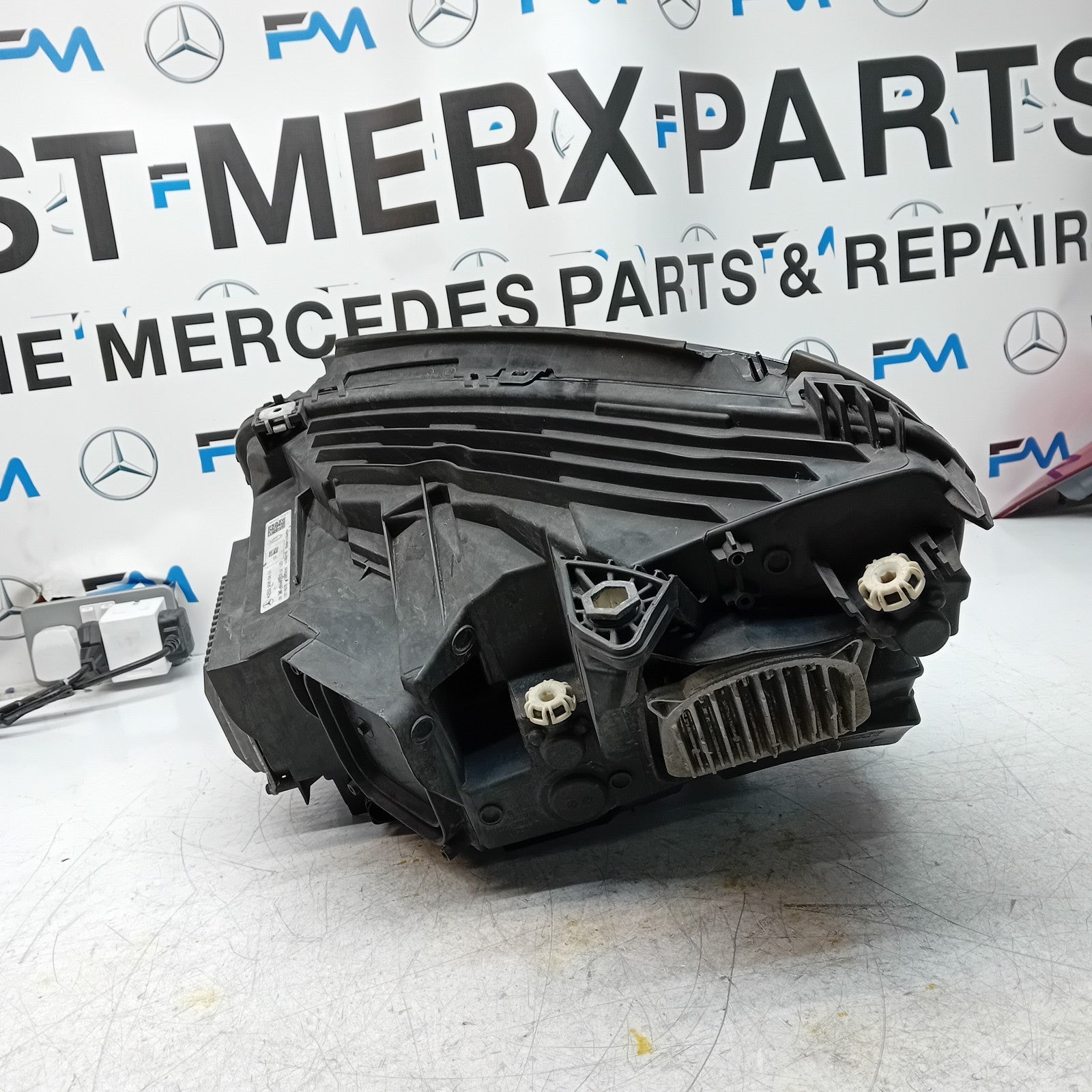 MERCEDES GLC W253 DRIVER HIGH PERFORM COMPLETE HEADLIGHT A2539065401 2016 FMH185