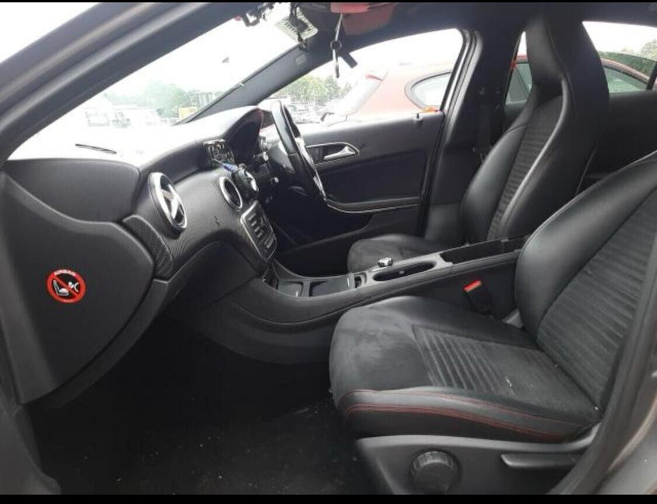 MERCEDES BENZ A-CLASS W176 - BREAKING/ ENGINE AND GEAR BOX