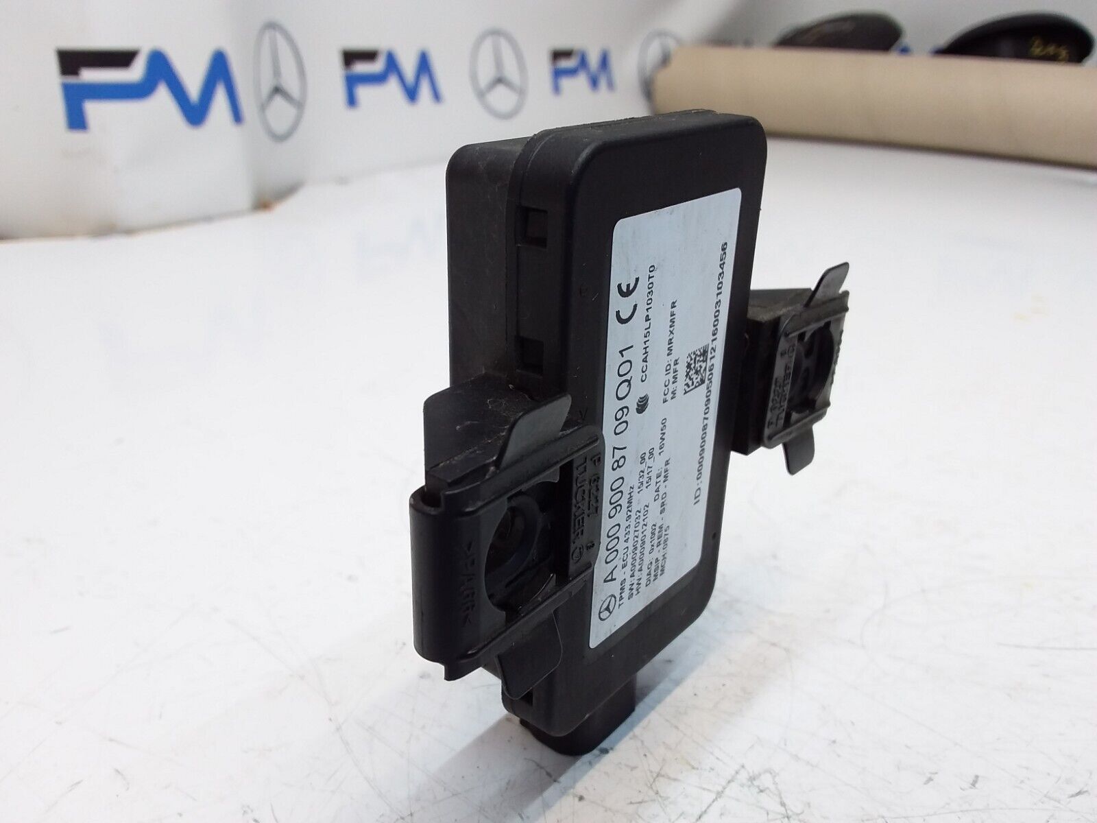 MERCEDES E-CLASS W213 TYRE PRESSURE MONITORING SENSOR A0009008709 FM00458