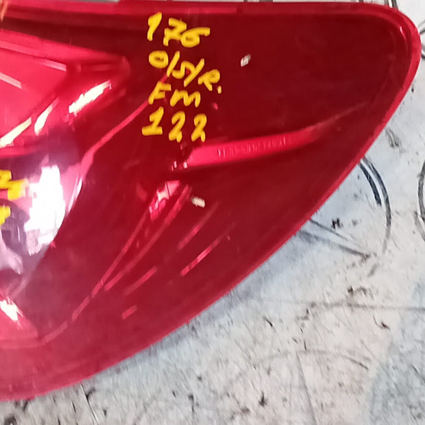 MERCEDES BENZ A-CLASS W176 2012-18 REAR  PASSENGER SIDE (NEAR SIDE) TAIL LIGHT