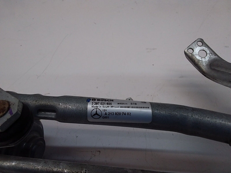 MERCEDES E-CLASS 2019 W213 A2138207403 FRONT WIPER MOTOR  FM00176