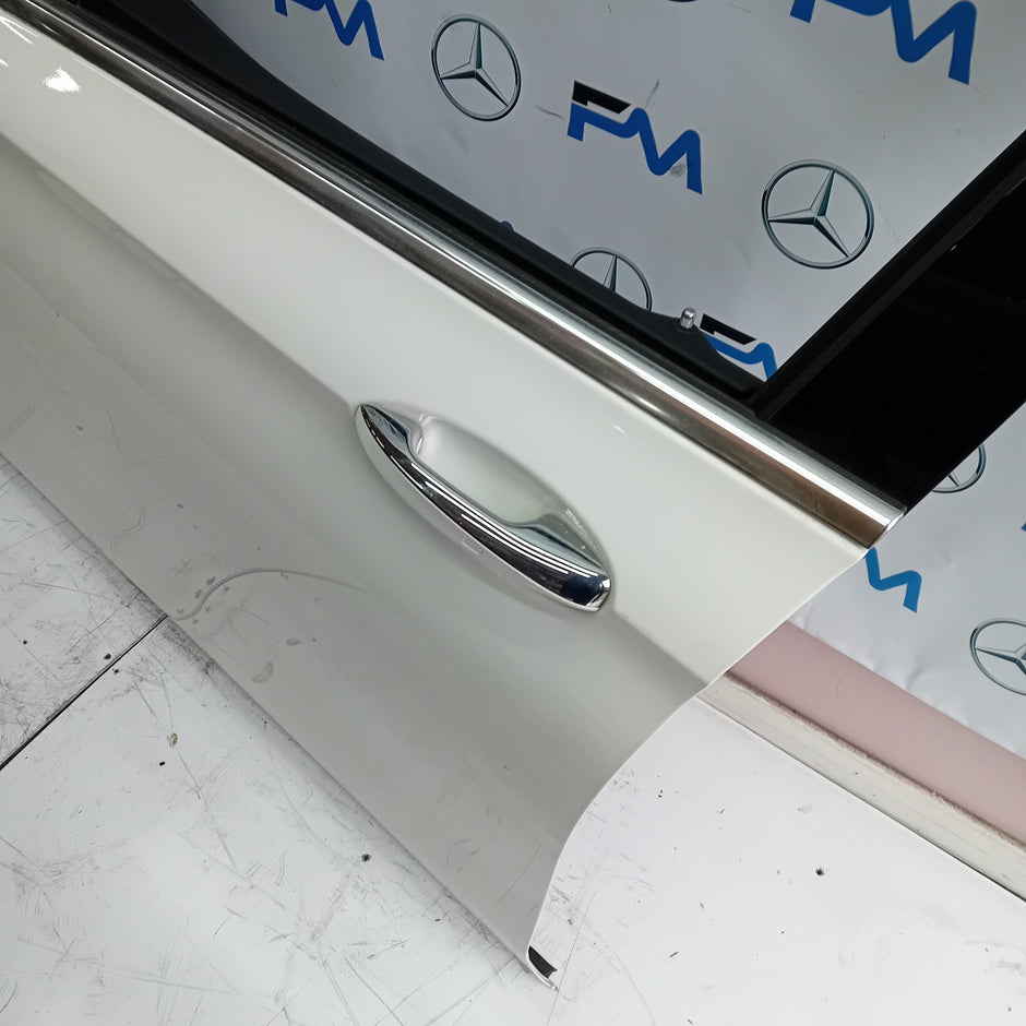 MERCEDES BENZ E-CLASS W213 PASSENGER SIDE FRONT DOOR N/S/F COMPLETE WHITE FMD34