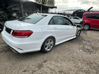 MERCEDES BENZ E-CLASS W212 - BREAKING / FRONT BUMPER AND WINGS