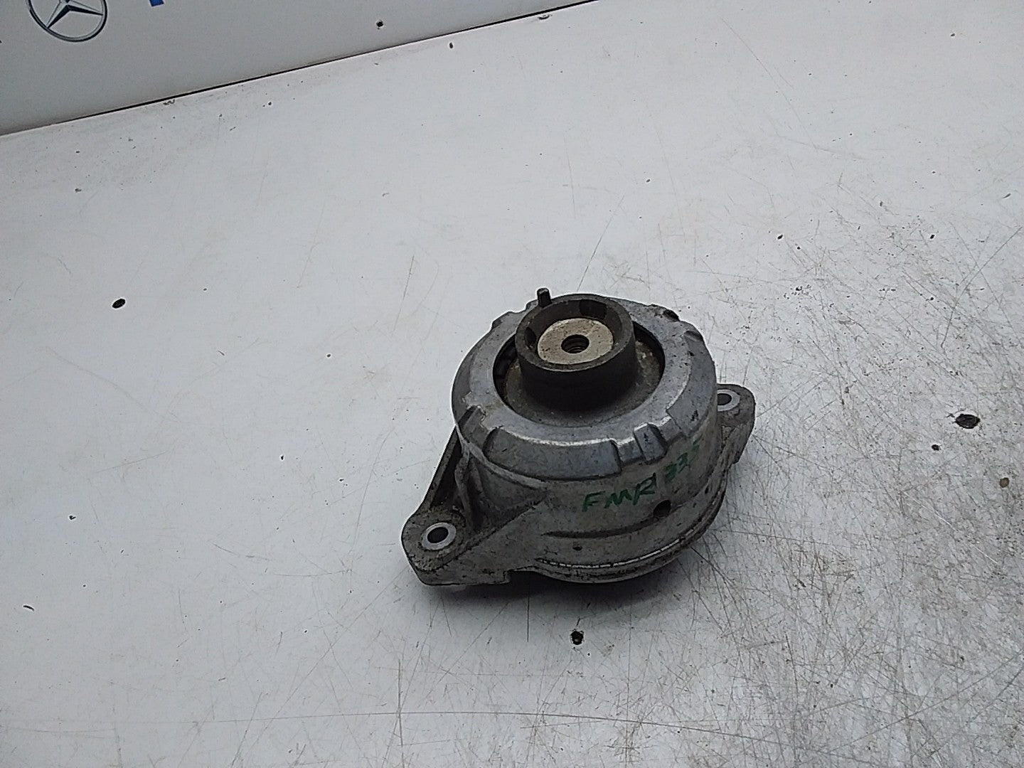 MERCEDES BENZ  GLC C253  ENGINE MOUNT LEFT NS A2532402400 FMR335