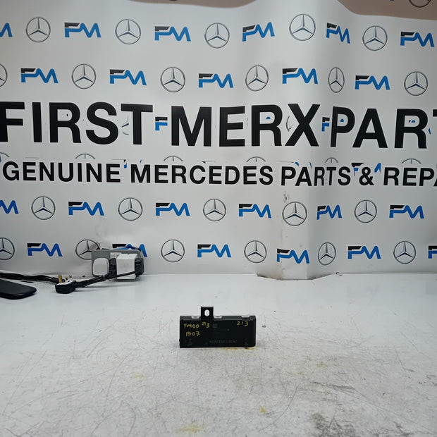 MERCEDES BENZ  E-CLASS TAILGATE CONTROL MODULE W213 A2139000814 FM001507