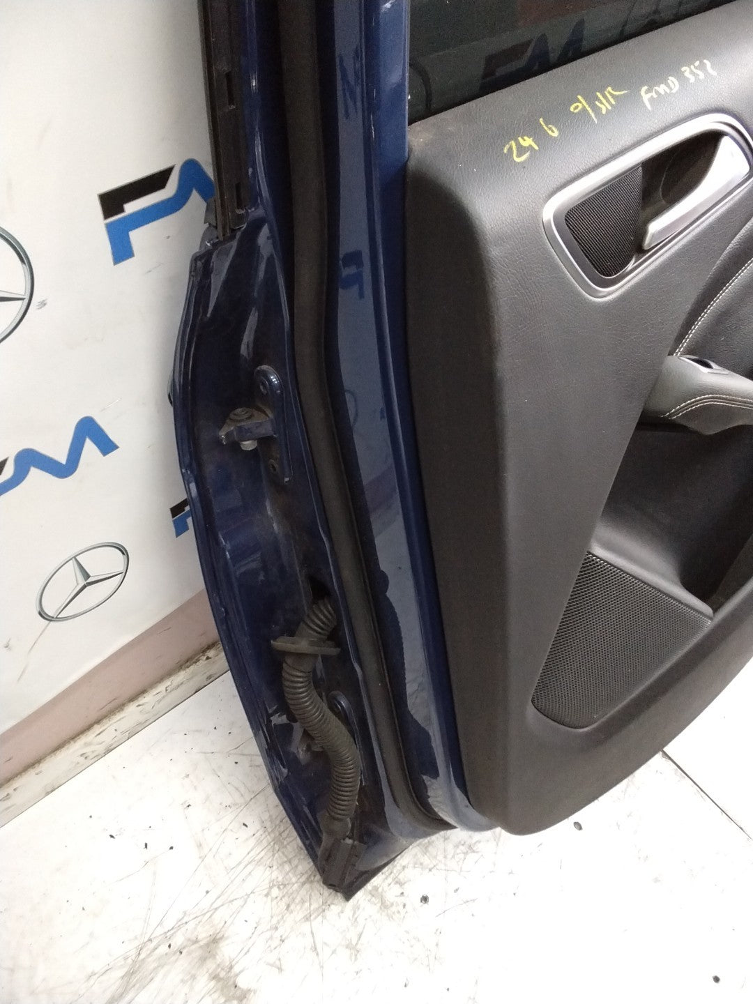 MERCEDES B-CLASS W246 DRIVER REAR DOOR OSR BLUE 2012-19 COMPLETE FMD352