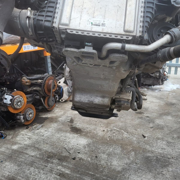 Mercedes C Class C300 W205 2020 2.0 PETROL Engine 264.920