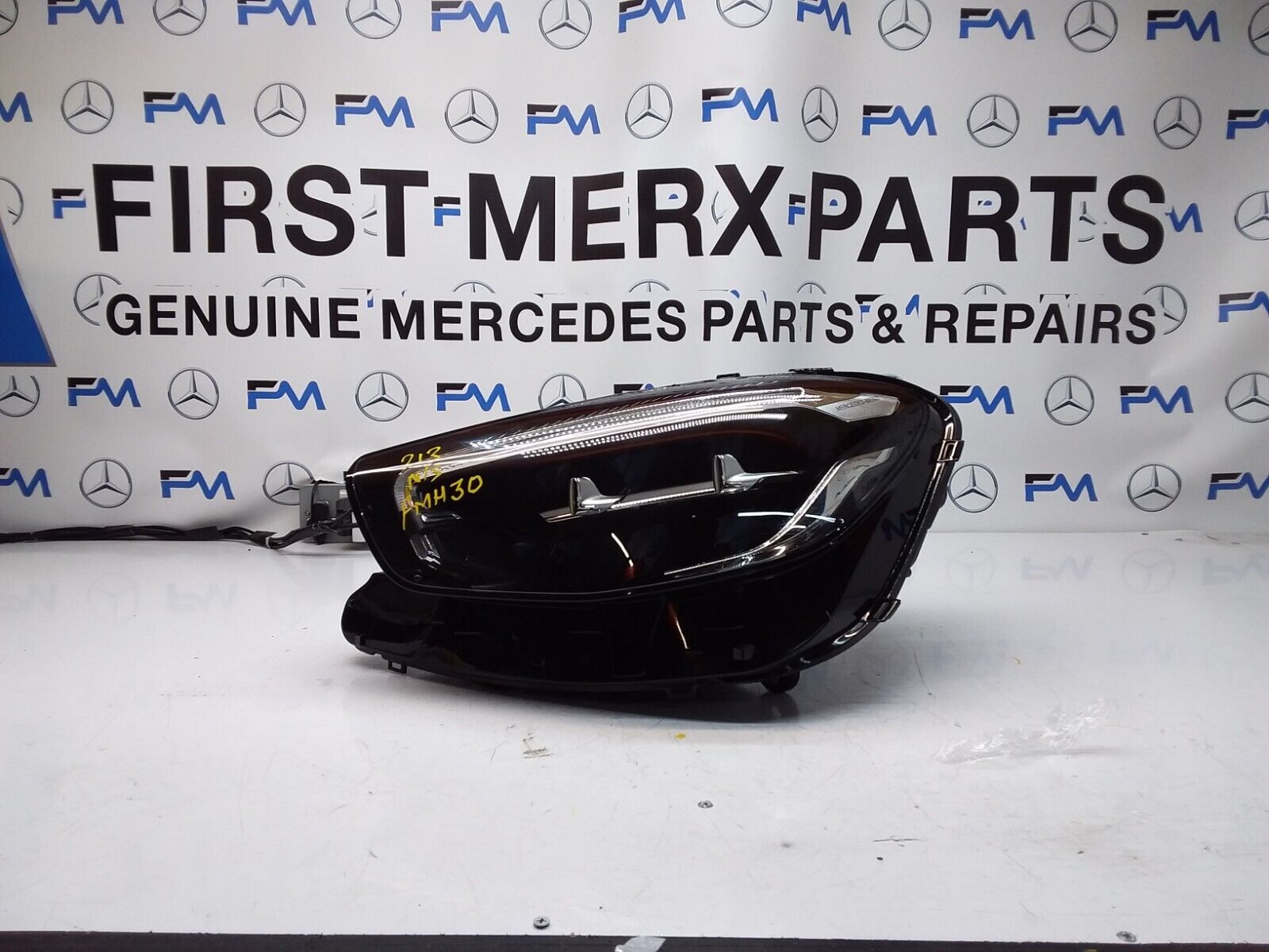 2018 MERCEDES E-CLASS W213 N/S Passenger Side Front Headlight A2139069709 FMH30