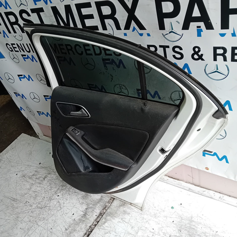 MEECEDS A-CLASS W176 DRIVER REAR DOOR OSR WHITE 2012-18 COMPLETE FMD396