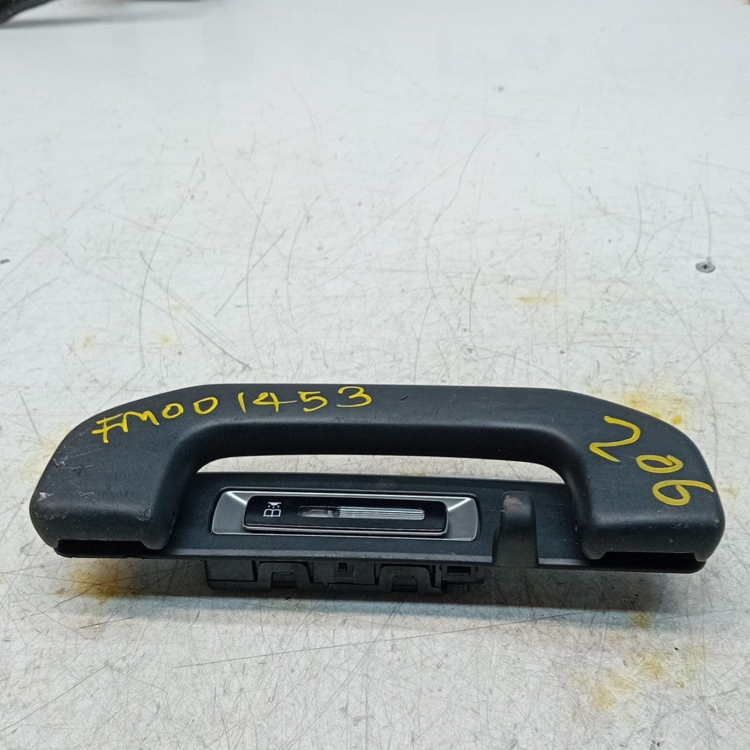 MERCEDES BENZ C-CLASS W206 LEFT PASSENGER ROOF HANDLE A2069067000 BLACK FM001453