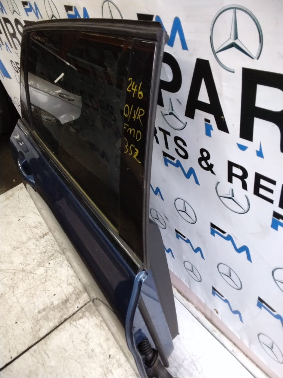 MERCEDES B-CLASS W246 DRIVER REAR DOOR OSR BLUE 2012-19 COMPLETE FMD352