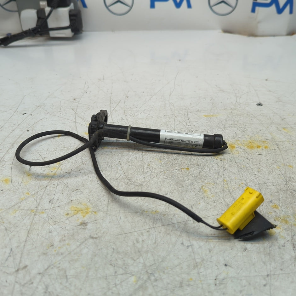 MERCEDES A CLASS W177 BONNET PEDESTRIAN ACTUATOR A1779062301 2016 FM001429