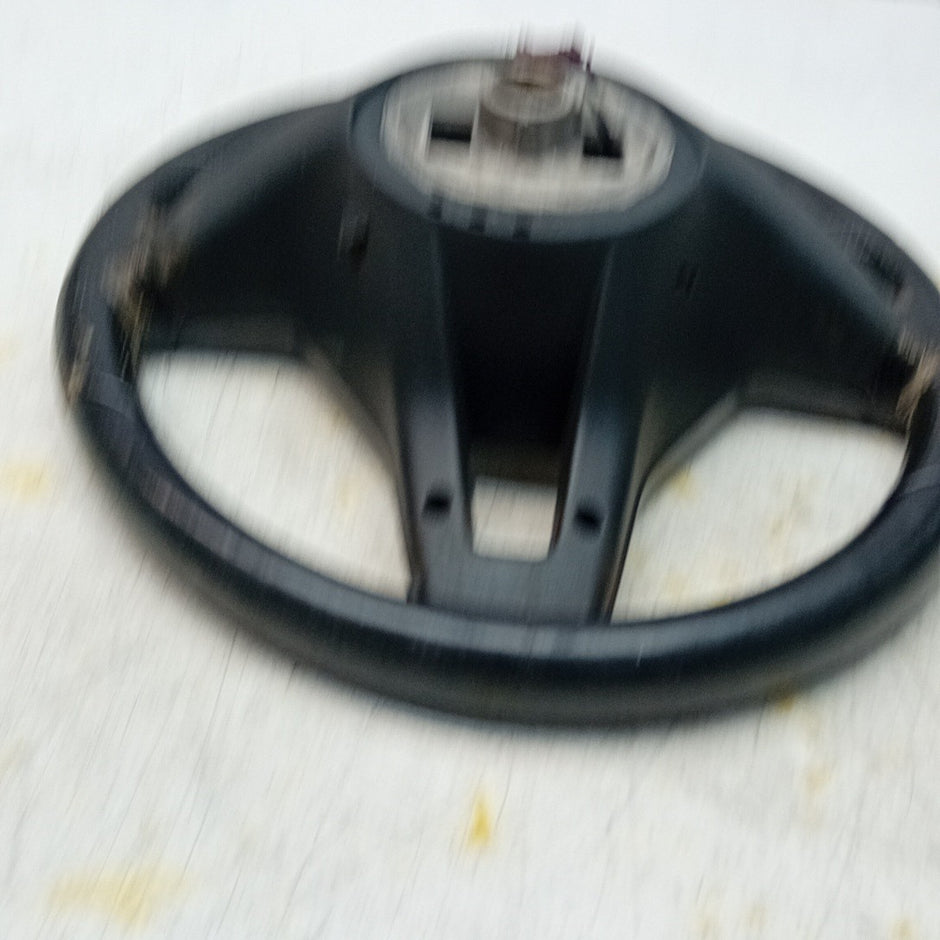 MERCEDES W246 B-CLASS MULTIFUNCTION STEERING WHEEL 2012-19 A2184601918 FM001400