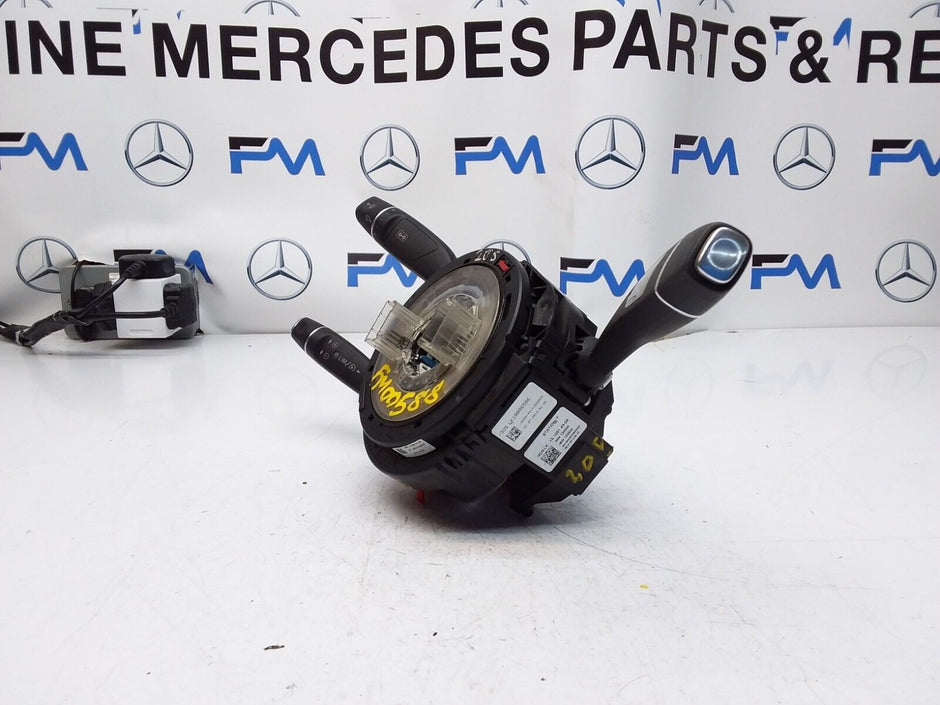 Mercedes C-CLASS W205 INDICATOR/WIPER GEAR SELECT + SQUIB  2014 FM00588 