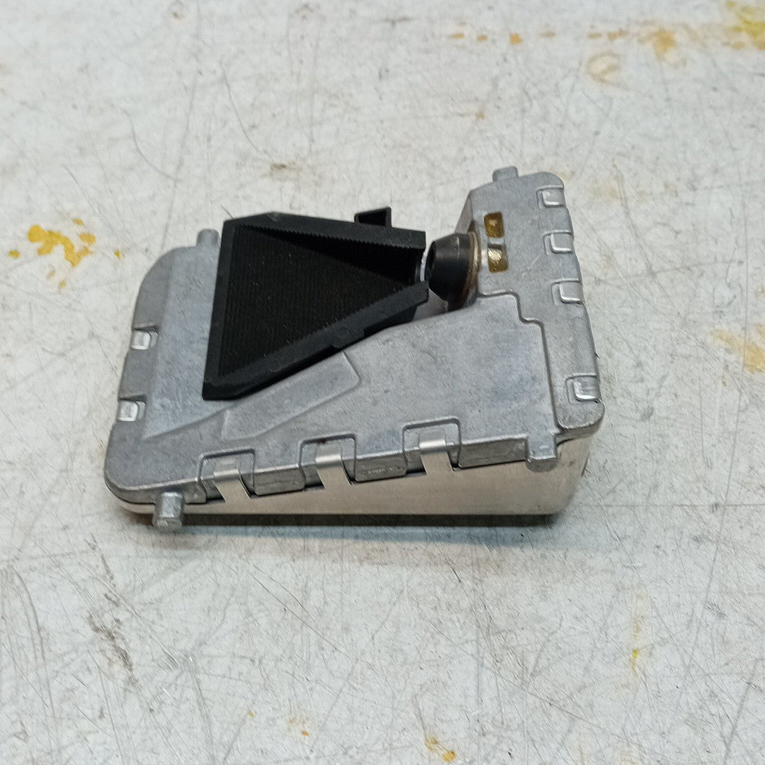 MERCEDES BENZ S-CLASS W222 FRONT WINDSHIELD CAMERA CONTROL A2229004508 FM001259