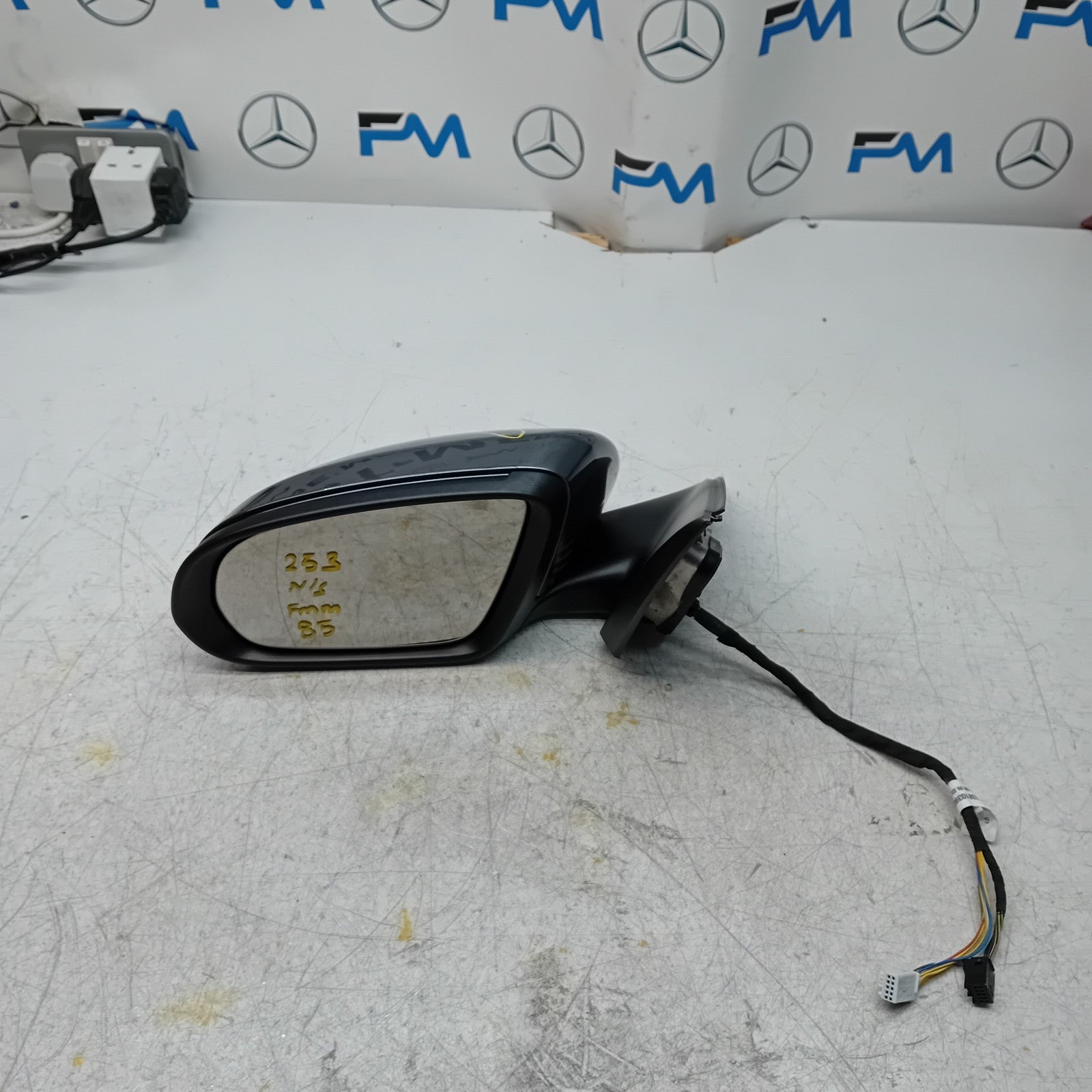 MERCEDES BENZ GLC W253 PASSENGER WING MIRROR NS GREY PL A2538103901 FMM85