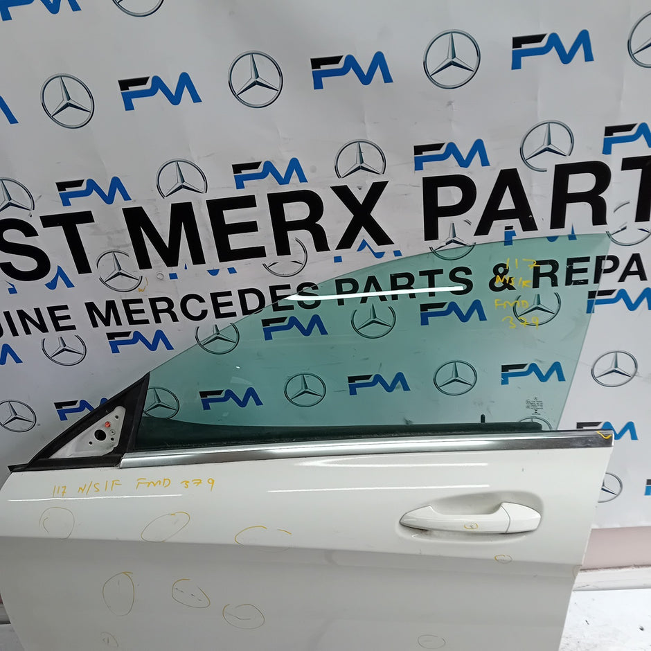 MERCEDES BENZ CLA W117 PASSENGER FRONT DOOR NSF WHITE 2013-19 COMPLETE FMD379