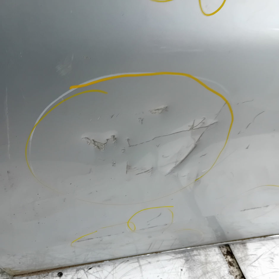 MERCEDES E-CLASS W212 DRIVER REAR DOOR OSR  2009-16 SILVER COMPLETE FMD389