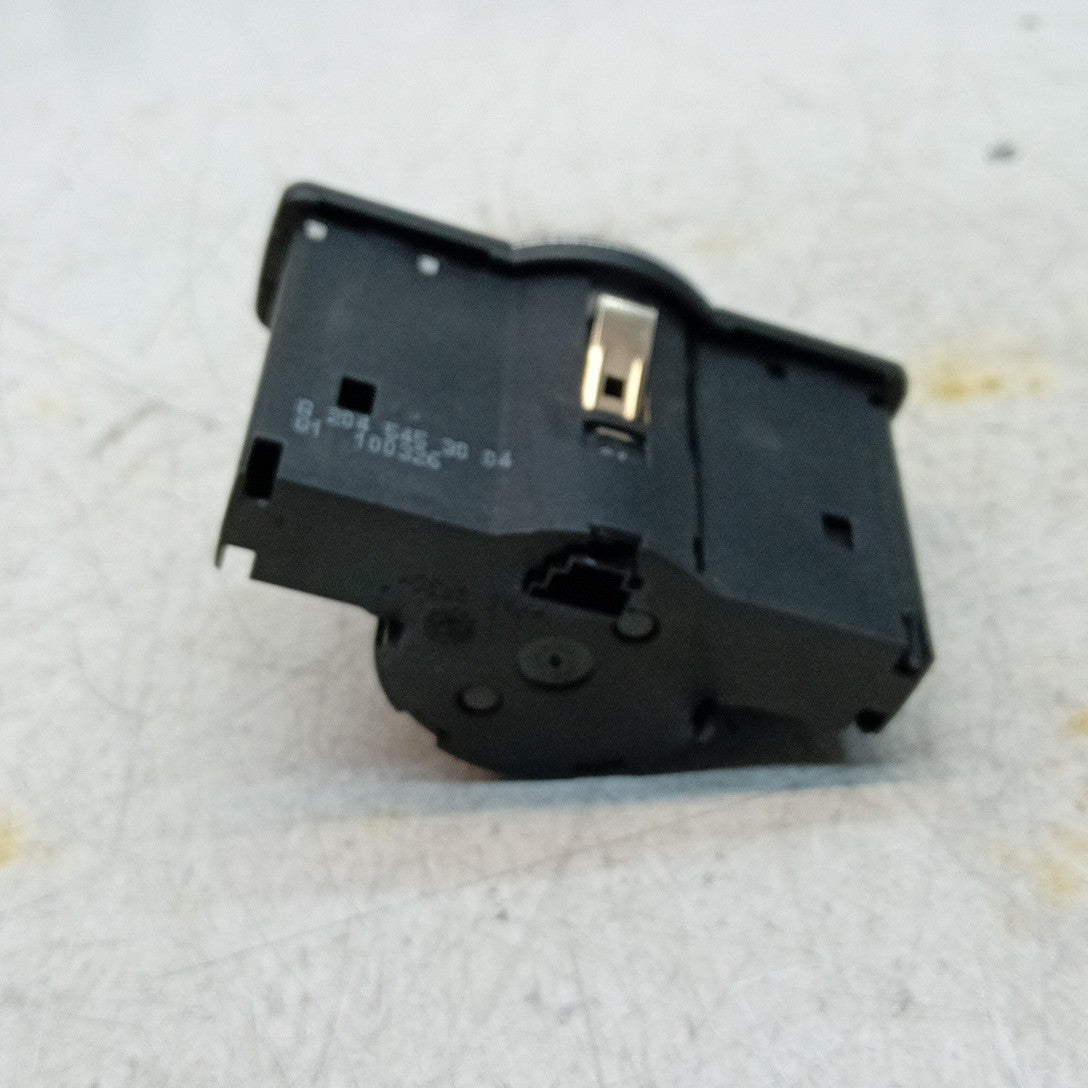 MERCEDES C-CLASS W205 HEADLIGHT CONTROL SWITCH 2014 A2045453004 FM001563