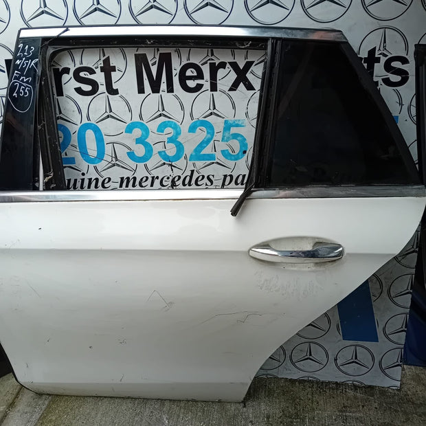 MERCEDES BENZ E-CLASS  W213  PASSENGER SIDE REAR DOOR ( NEAR SIDE REAR )
