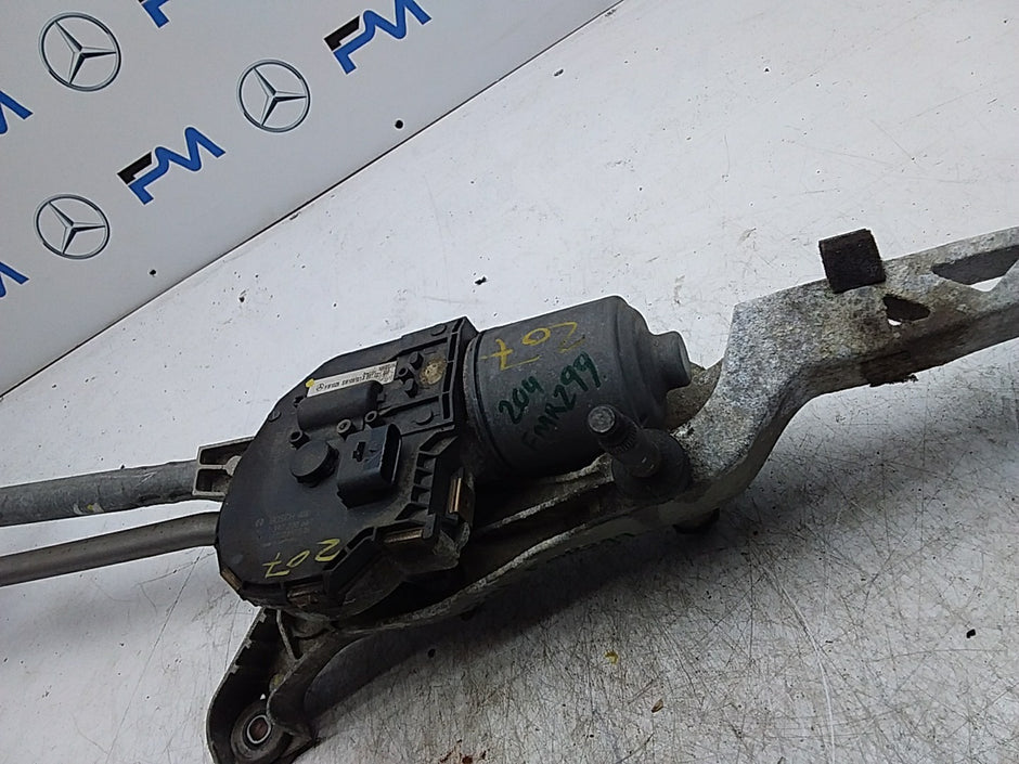 MERCEDES C-CLS W204 WIND SCREEN WIPER LINKAGE AND MOTOR A2048201140 FMR299