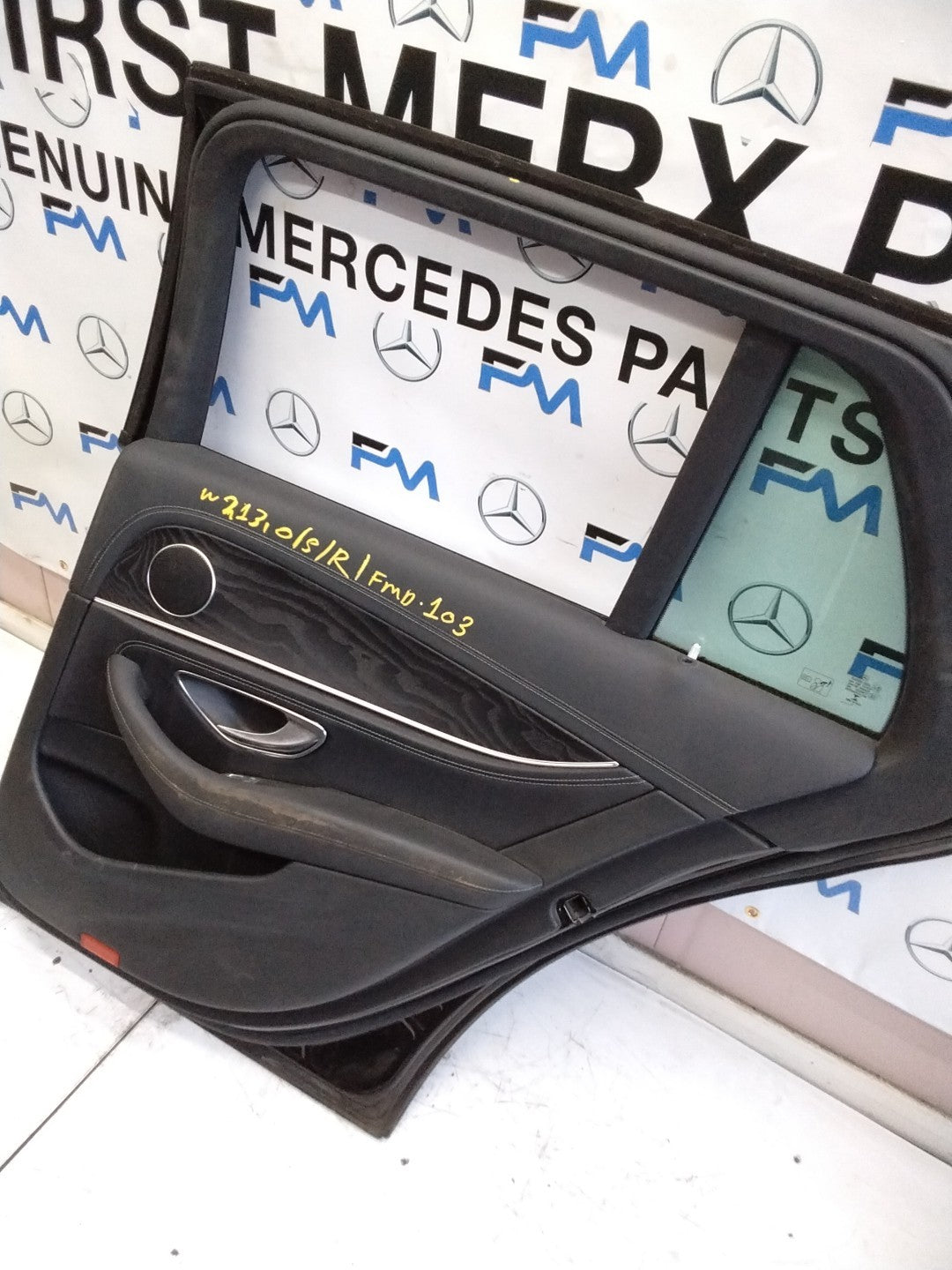 MERCEDES BENZ  E-CLASS W213 DRIVER SIDE REAR DOOR O/S/R COMPLETE BLACK FMD103