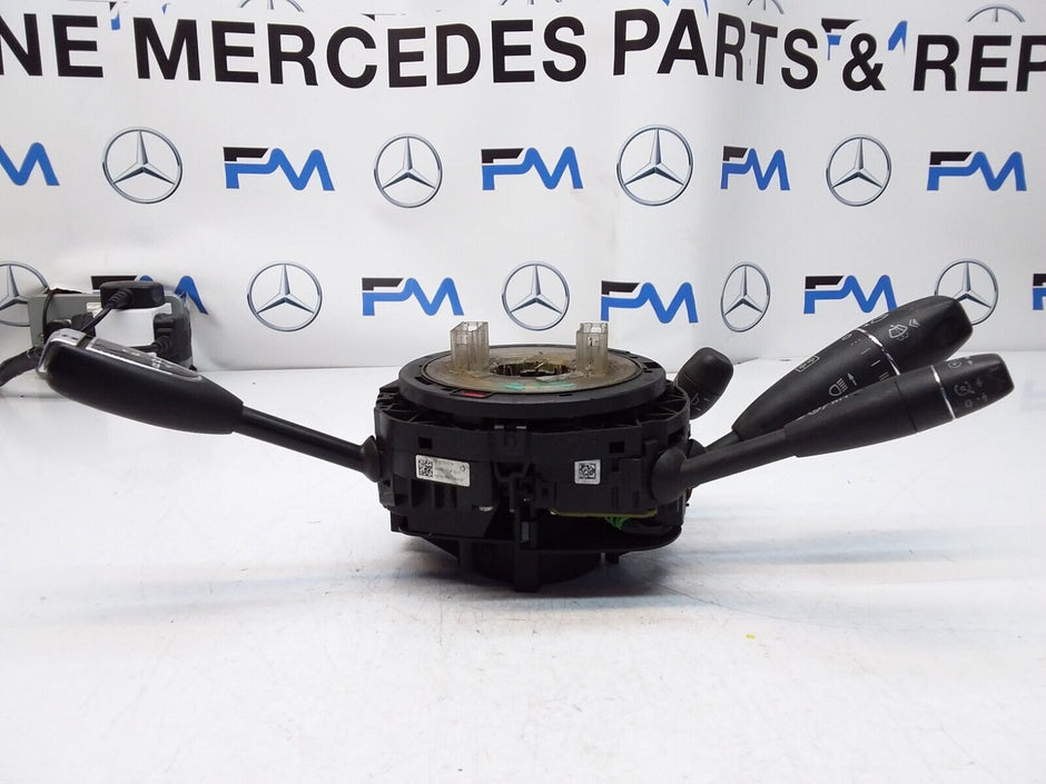 Mercedes E-CLASS W212 INDICATOR/WIPER GEAR SELECT + SQUIB  2010 FM00570