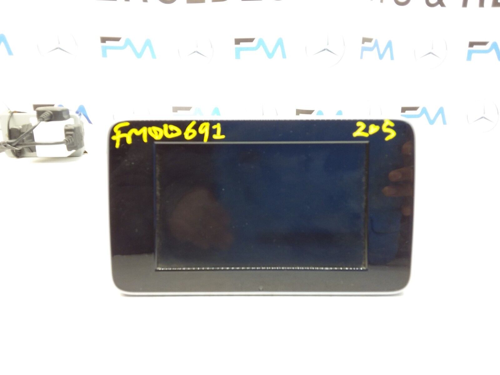 MERCEDES C-CLASS W205 2016 SAT NAV MULTIMEDIA SCREEN A2059004113 FM00691