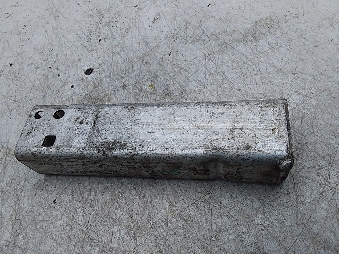 MERCEDES C-CLASS W205 LOWER CRASH REINFORCEMENT ABSORBER A2056203701 FMR275