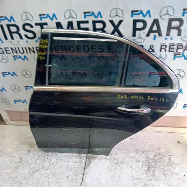 MERDEDES C- CLASS W205 PASSENGER SIDE REAR DOOR NSR BLAC 2014 ON COMPLETE FMD180