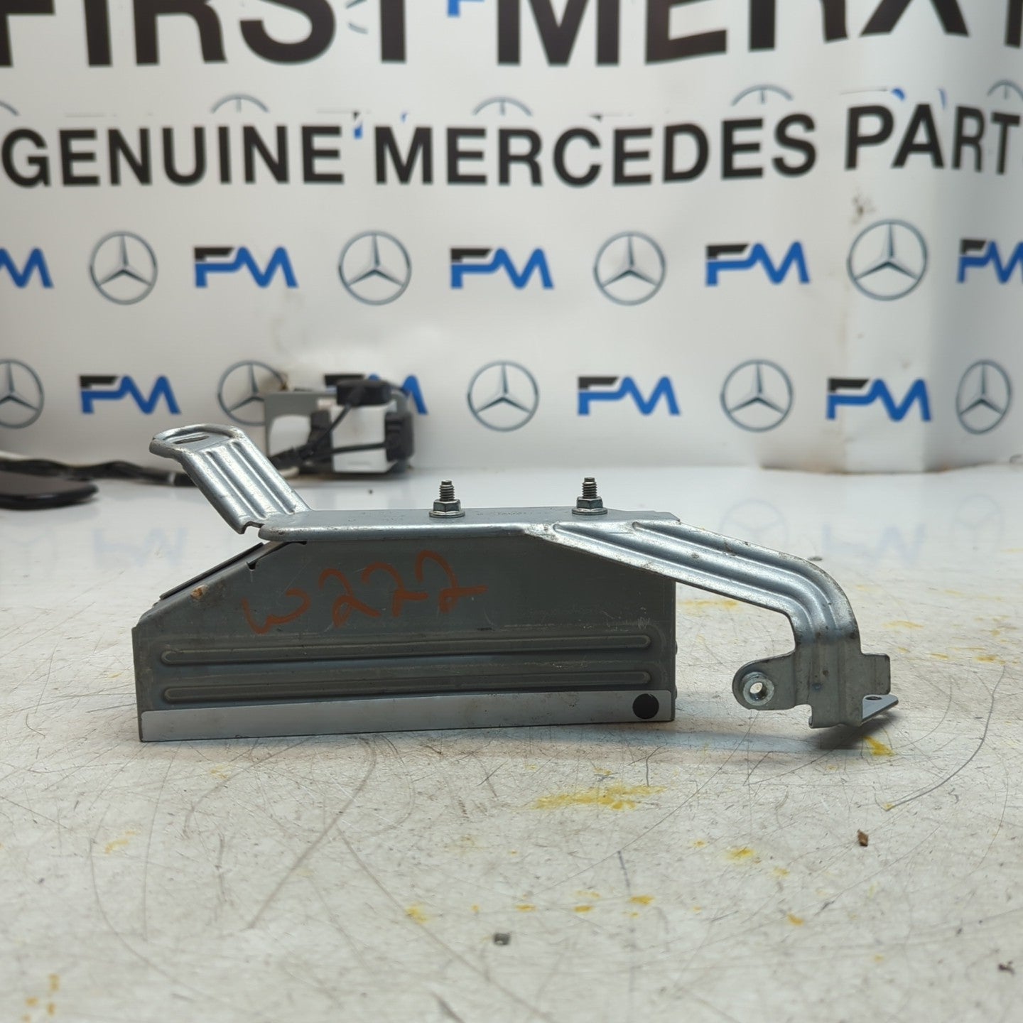 MERCEDES  S-CLASS W222 DRIVER REAR SIDE  AIRBAG MODULE A2228604402 FM001370