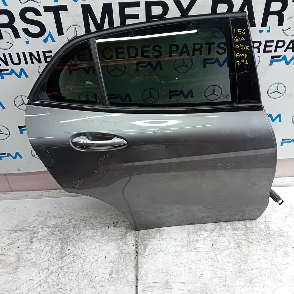 MERCEDES BENZ GLA X156 DRIVER REAR DOOR OSR 2014-19 GREY COMPLETE FMD271