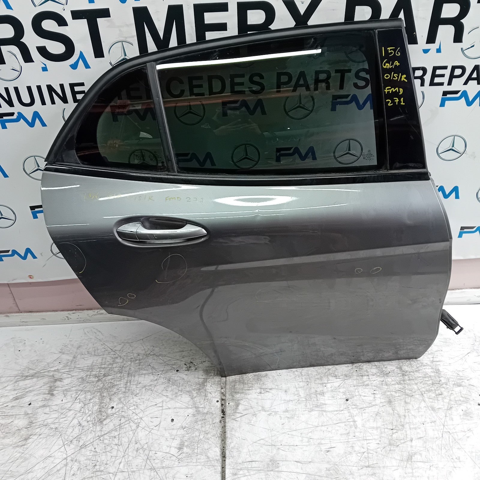 MERCEDES BENZ GLA X156 DRIVER REAR DOOR OSR 2014-19 GREY COMPLETE FMD271