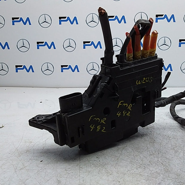 MERCEDES BENZ  C-CLASS W205  FUSE BOX RELAY BOX A2055405126 FMR482