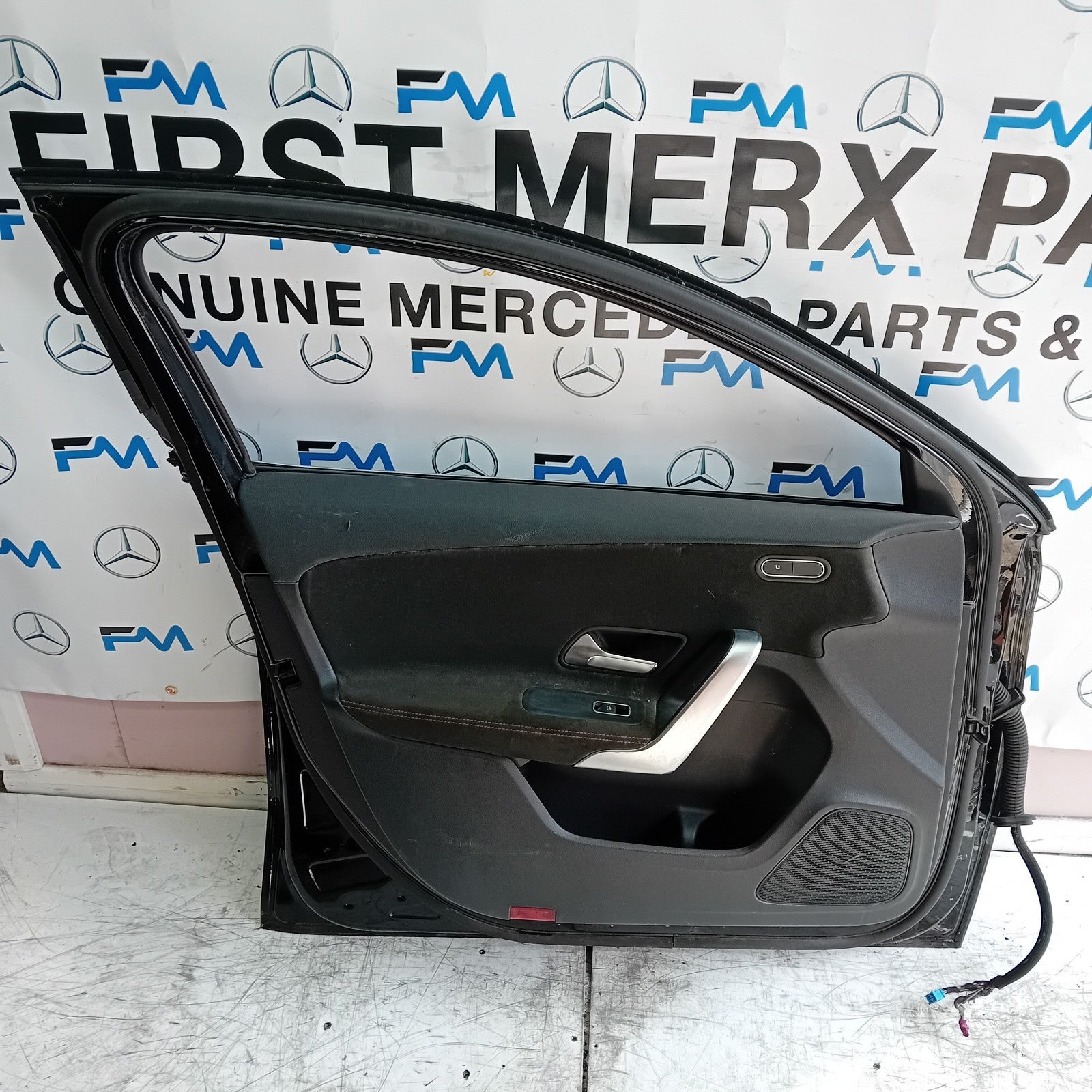 MERCEDES A-CLASS W177 PASSENGER FRONT DOOR NSF BLACK 2018 ON COMPLETE FMD212