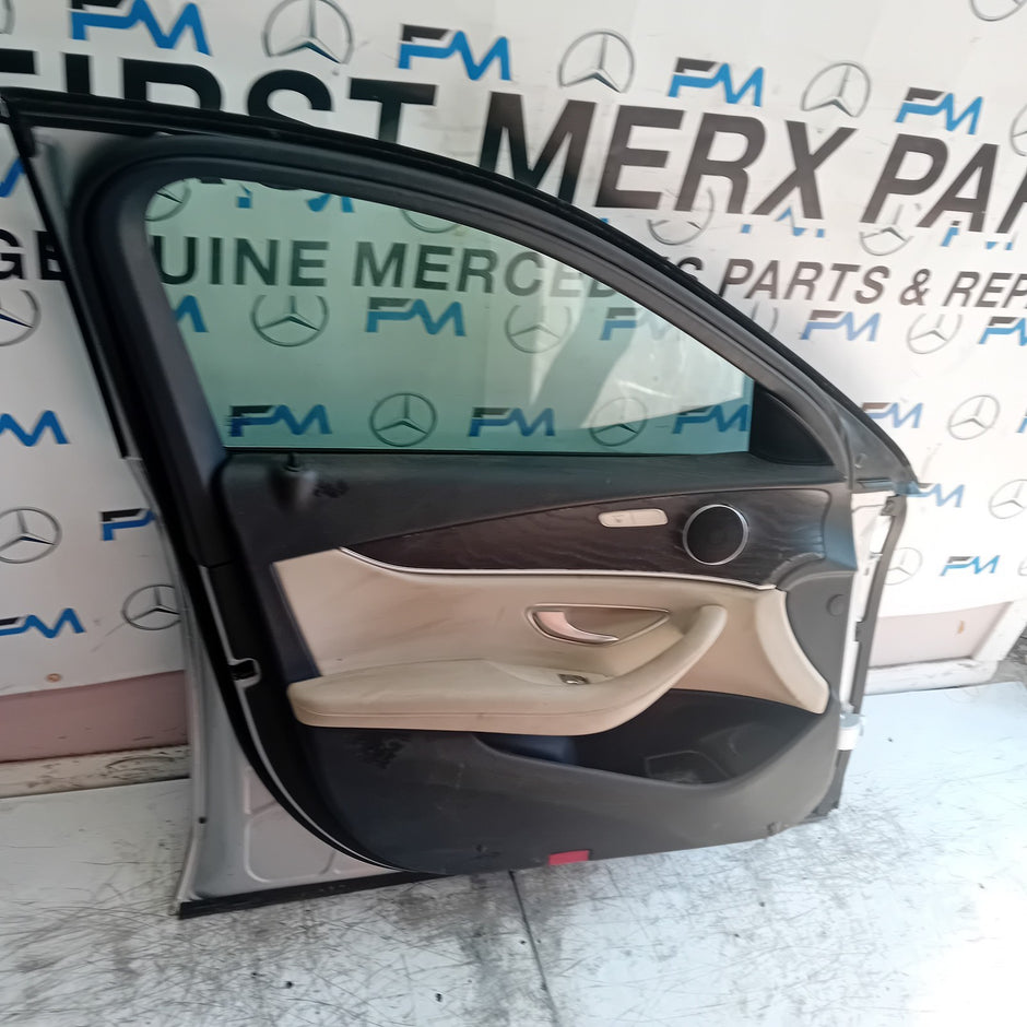 MERCEDES E-CLASS W213 PASSENGER FRONT DOOR NSF 2016 ON SILVER COMPLETE  FMD512