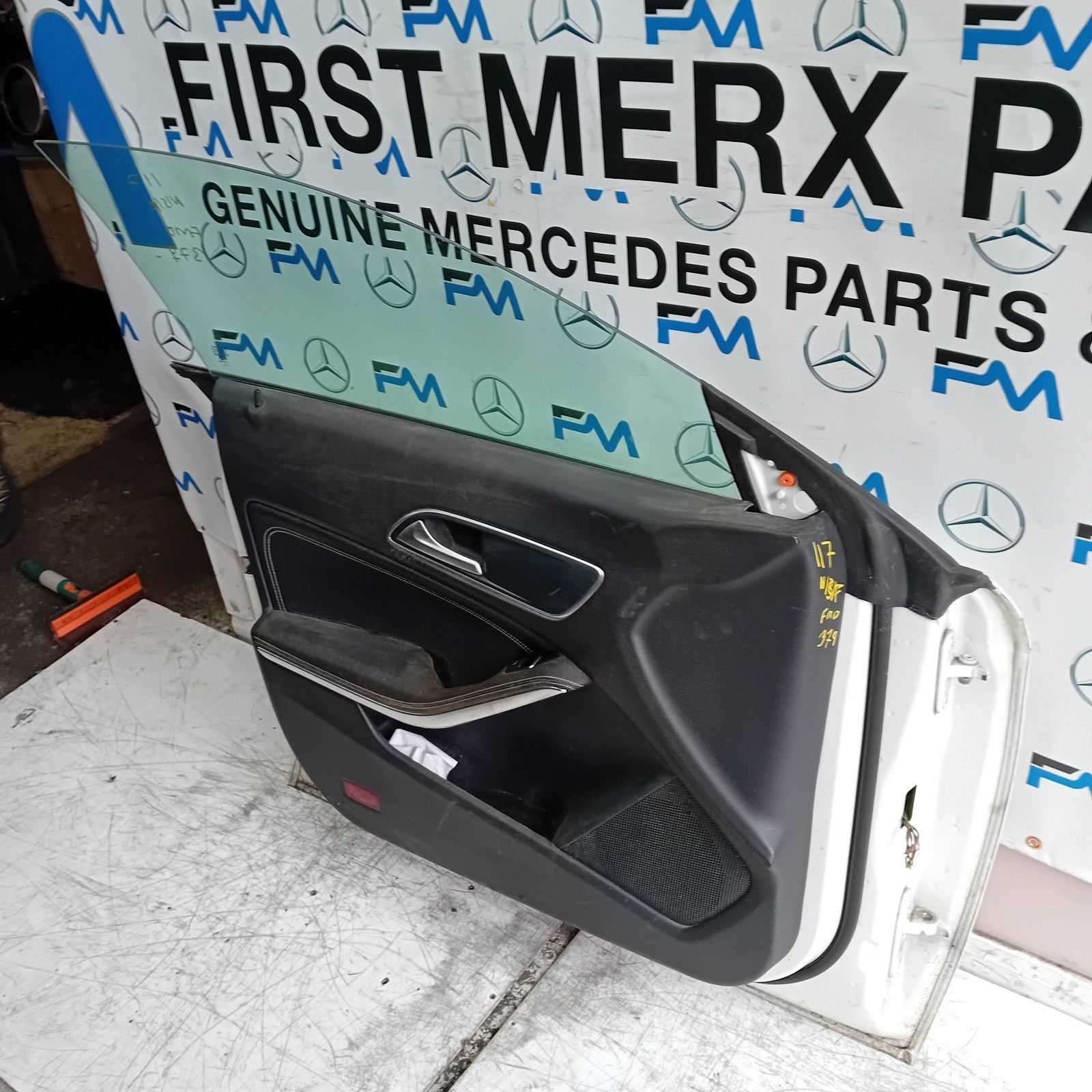 MERCEDES BENZ CLA W117 PASSENGER FRONT DOOR NSF WHITE 2013-19 COMPLETE FMD379