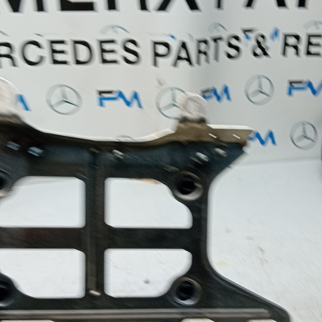 MERCEDES E-CLASS W213 PREMIUM SOUND SYSTEM BRACKET A2135452440 FM001307