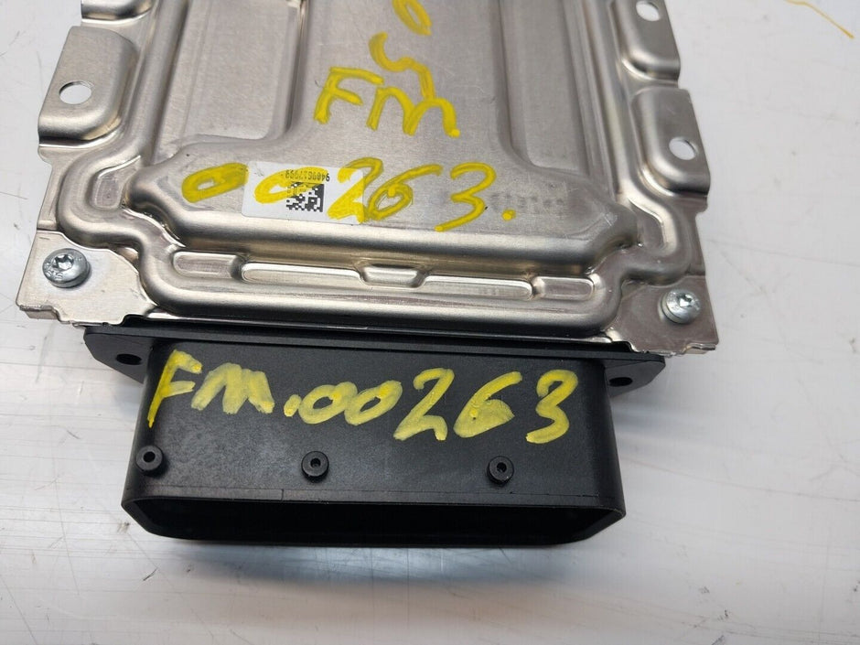 MERCEDES CLASS W205 GLC S CLASS ADBLUE CONTROL MODULE UNIT A0009003313FM00263