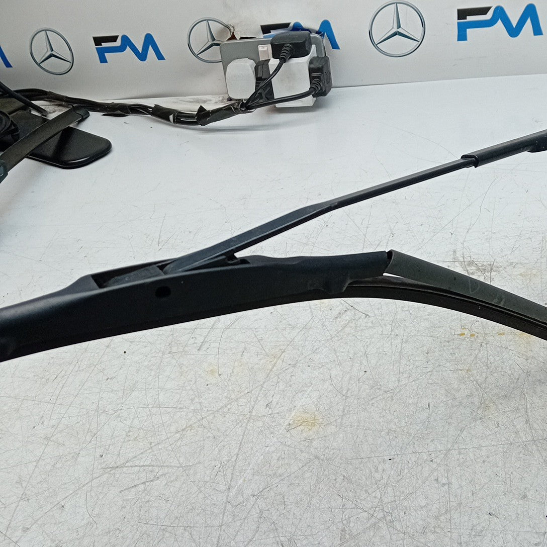 MITSUBISHI OUTLANDER MK3 FRONT   WIPER WINDSCREEN ARM 8251 FM001596