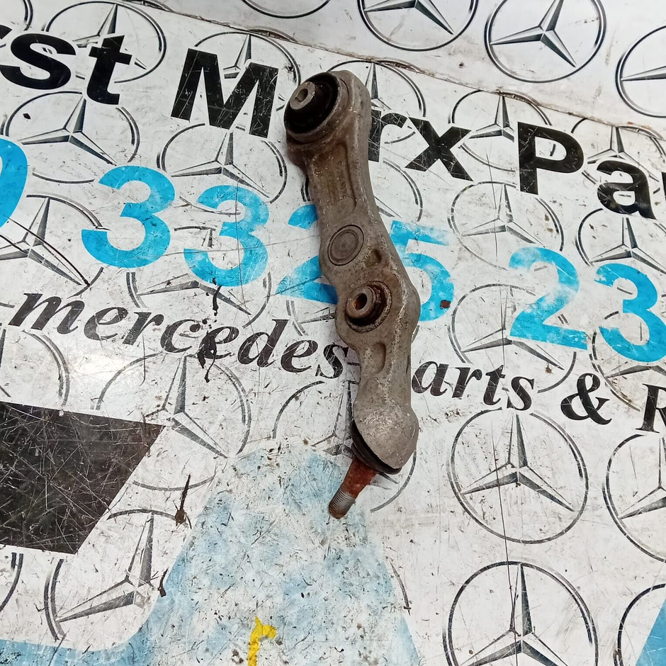 MERCEDES BENZ C-CLASS W205  DRIVER SIDE FRONT LOWER CONTROL ARM 205 08 RE