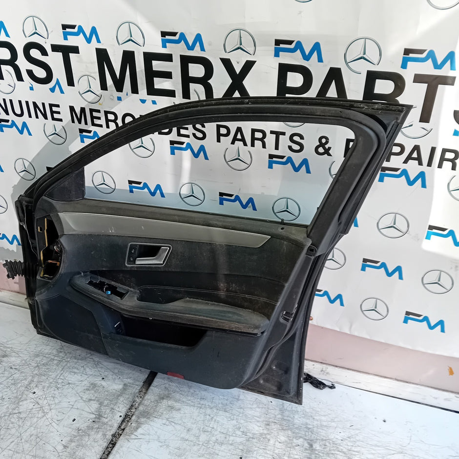 MERCEDES E-CLASS W212 SLN DRIVER FRONT DOOR OSF 2009-16 BLACK COMPLETE FMD361