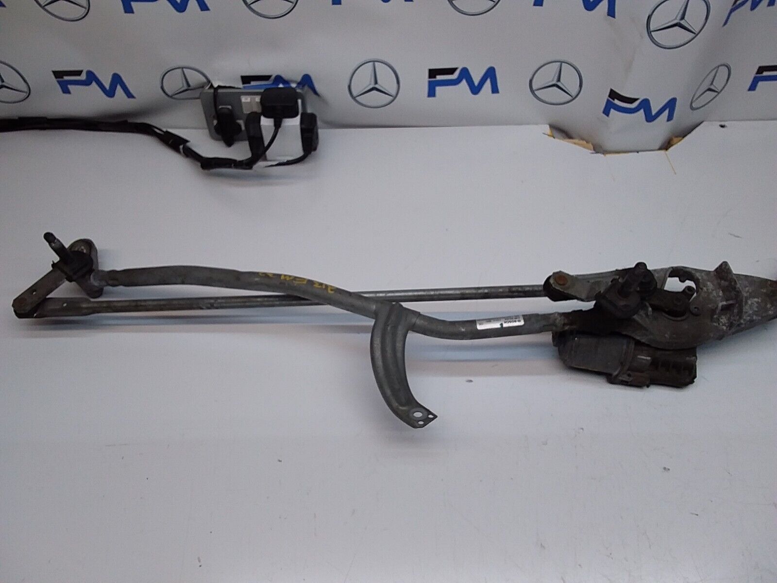 MERCEDES E-CLASS 2018 W213 A2138200740 FRONT WIPER MOTOR  FM00188