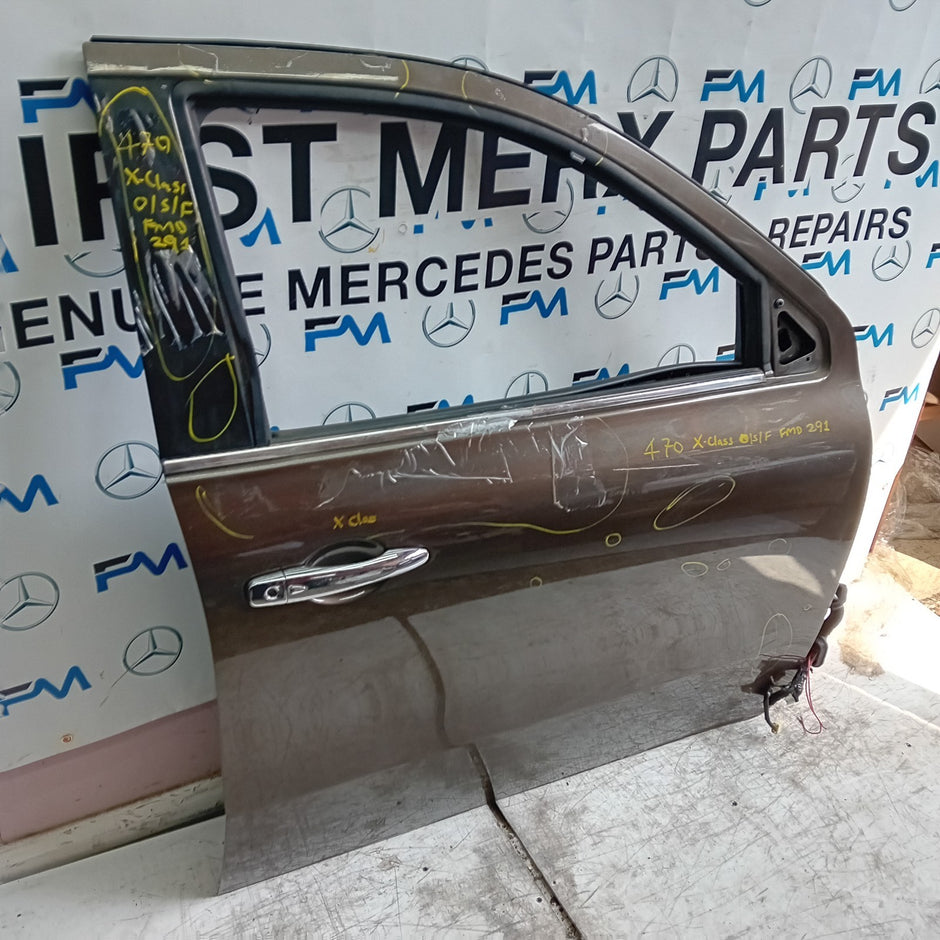 MERCEDES X-CLASS W470 DRIVER SIDE FRONT DOOR OSF BROWN 2017-20 COMPLETE FMD291