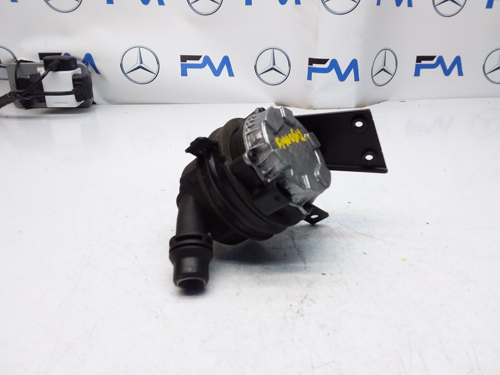 MERCEDES C-CLASS W205 ELECTRIC COOLER WATER PUMP A0005002686 FM00612