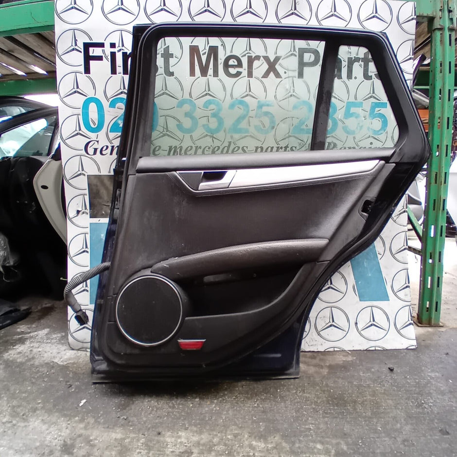 MERCEDES BENZ C-CLASS  W204  DRIVER SIDE REAR DOOR ( OFF SIDE REAR )