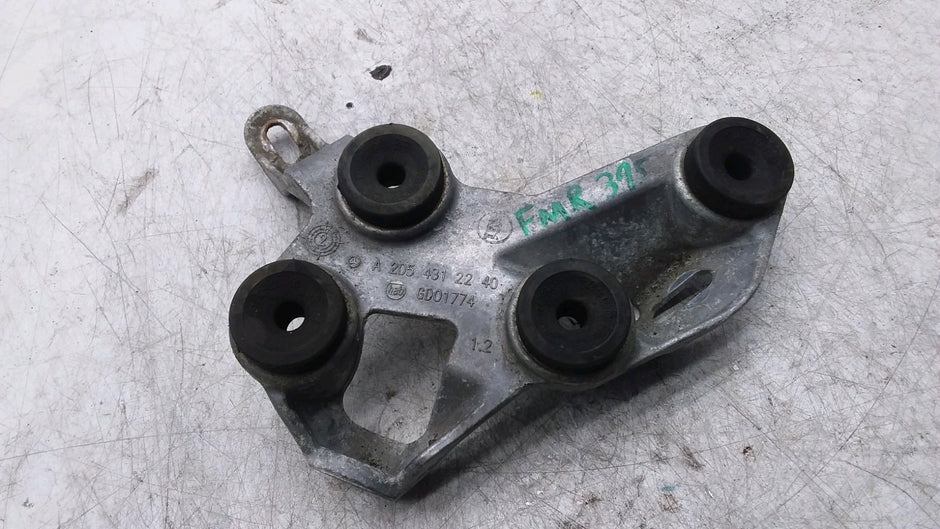 MERCEDES BENZ C-CLASS  ABS PUMP MOUNTING BRACKET A2054312240  FMR395