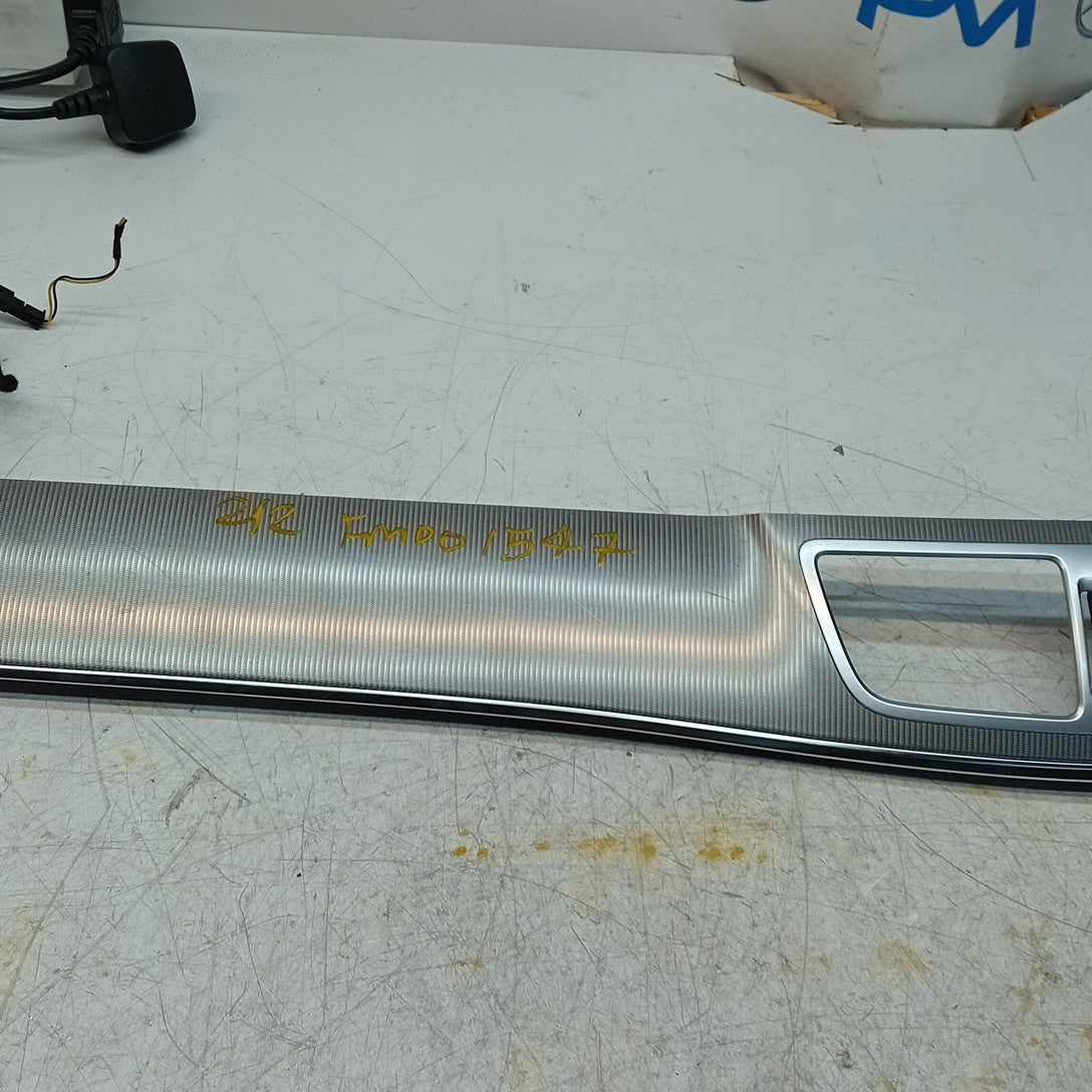 MERCEDES BENZ  E-CLASS W212 DASHBOARD  TRIM PANEL 2016 A212680XX93 FM001547